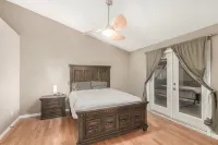 Fully-furnished home with private saltwater pool & patio-BBQ