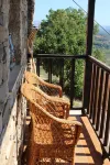 RUSTIC HOUSE WITH ONE OF THE BEST VIEWS OF BIERZO Hotels in Bierzo