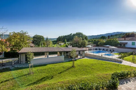 Stylish Istrian Retreat with Pool, Tennis Court & Outdoor Kitchen