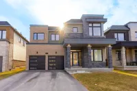 Lakeside Modern House 4BR - Steps to the lake