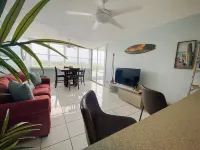 Aqua Salada Window 22 Ocean Marina View with POOL- 5 min from beach