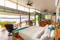 Stunning Ocean View, Open Design Bungalow w/POOL & AC *4x4 vehicule recommended Hotels in Tambor