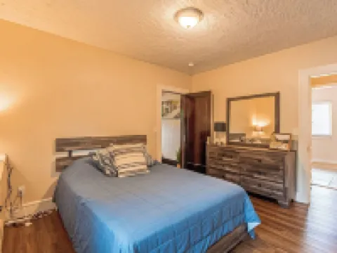 Mountain Views Newly Renovated Home Hotels in Ogden