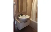 Modern and couzi, in quiet area, 2 Bed / bath, 10m from Olhos Agua e Falesia
