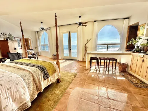 Secluded One-of-a-Kind Beachfront Bungalow!