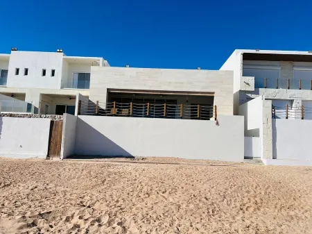 Beach House in Kino Bay