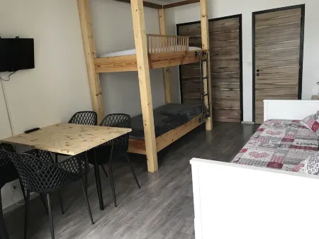 Studio at the foot of the slopes Отели рядом с достопримечательностью «Espace Villard de Lans Correncon»