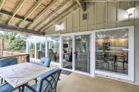 Coastal Washington Getaway Walk to Beach!