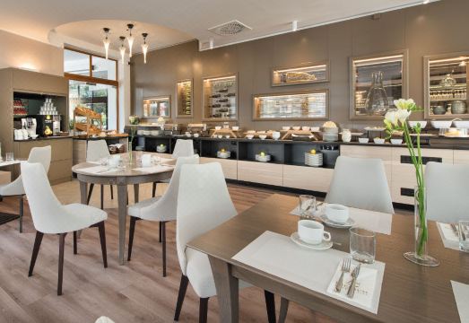 프리미엄 웰니스 & 와인 호텔