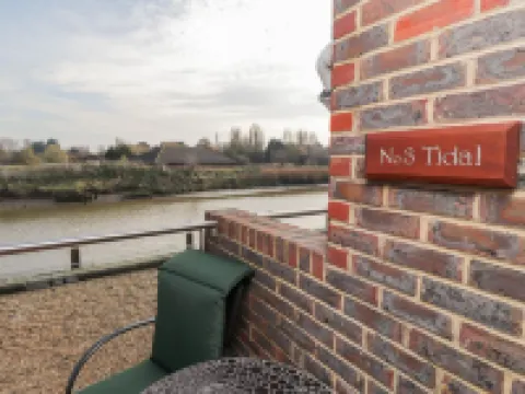 3 Tidal Hotels in Rye