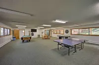 < 1 Mi to Beech Mtn Ski! Condo w/ Hot Tub Access - 3 estrellas