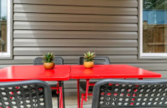 Luxury 2BR home with high ceilings with  BBQ/ patio in beautiful South Windsor.