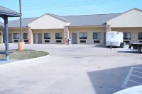 Sunbridge Inn & Suite Extended Stay Hotels in Jourdanton