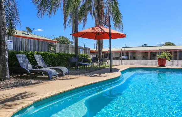 克萊蒙特鄉村汽車旅館