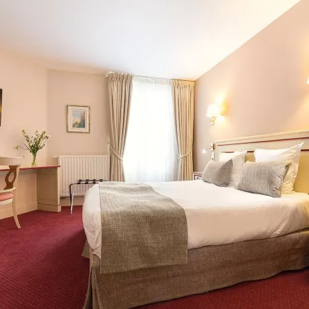 Hôtel Spa Thermalia Отели в г. Шатель-Гийон
