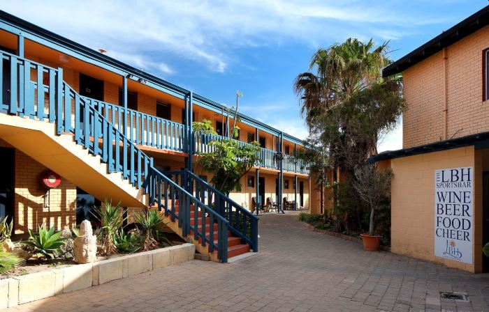 Lancelin Sands Hotel