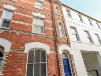 The Townhouse - Bungalows