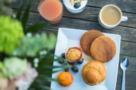 Golf Hotel de Mont Griffon Отели в г. Боран-Сюр-Уаза