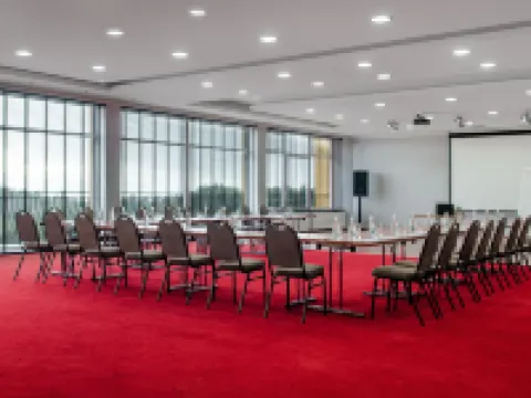 利迪婭Spa及康體酒店 斯瓦夫諾縣酒店