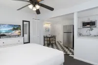 Sabal Palms Inn Hotels in Tierra Verde
