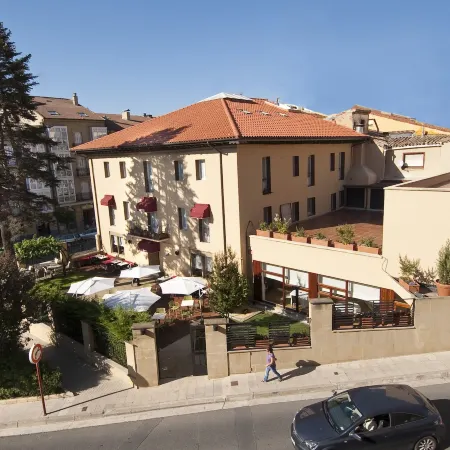 Hotel Arrope