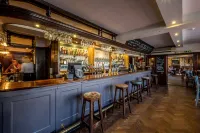 The Bulls Head Hotel - bar