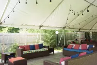 Shorewood Inn Hotels in Riverhead
