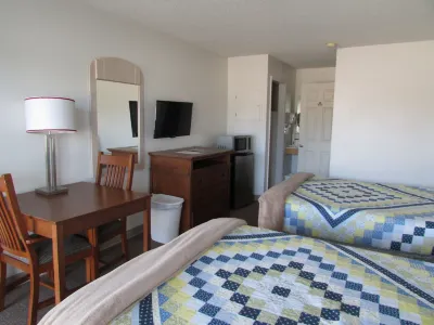 Douglas Inn & Suites, Blue Ridge, GA فنادق في Fannin County