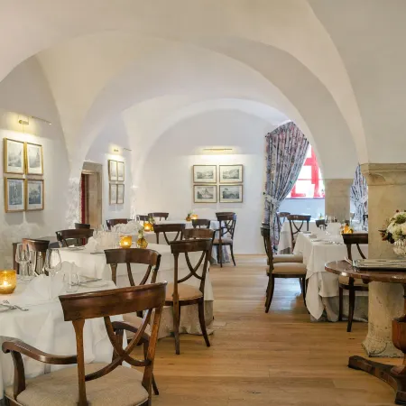 Tauroa Schloss Gabelhofen