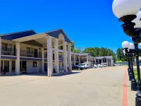 Regency Inn & Suites Hotels in Gladewater