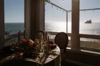 Lookout at Crook Point Hotels in Gold Beach