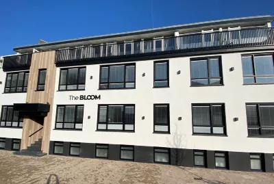The Bloom Hotels in Нордвейкерхаут