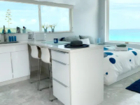 Mika's Resort Hotels in Governor's Harbour