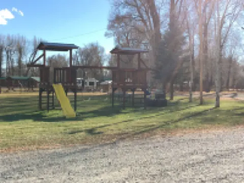 チャマ リバー ベンド ロッジ