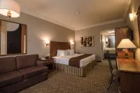 Fresno Galerias Hotels near Christ of the Noas