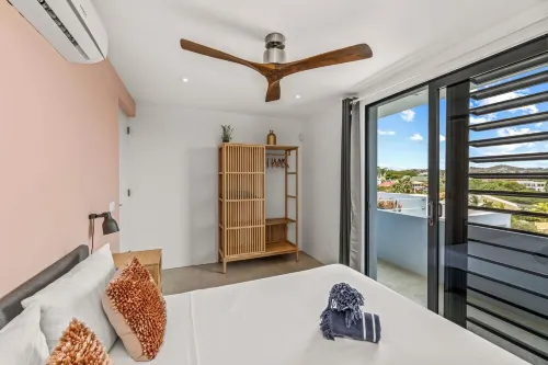 3-bedroom Villa overlooking the Spanish Water, 5-minutes away from Jan Thiel