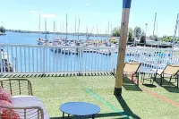 BOATHOUSE LOFT - Loft with million dollar views!