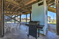 Surfside Beach Vacation Rental w/ Ocean Views - Wifi
