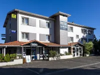 Logis Hôtel le Relais Hotels in Biscarrosse
