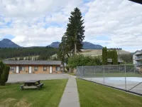 Mary's Motel Hotels in Golden