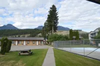 Mary's Motel Hotels in Golden