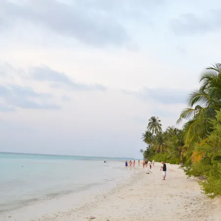 Tme Retreats Dhigurah