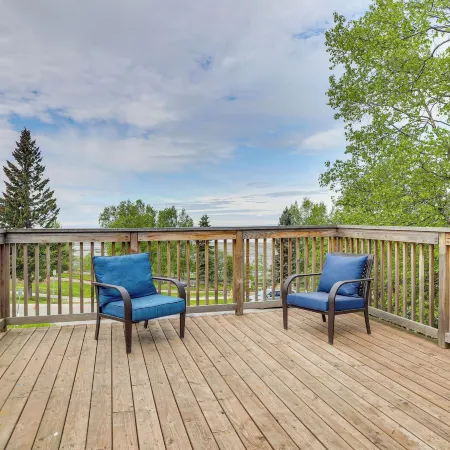 Coastal-View Apartment Near Downtown Anchorage!