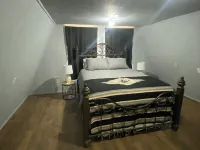 Elk Trail Lookout- Tranquil cabin with WiFi- 2 bedrooms available