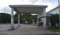 Executive Inn and Suites Baker