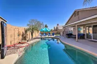 Outdoor Kitchen, Heated Pool: Gilbert Retreat!