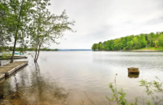 Mayfield Home w/ Private Dock on Lake Sacandaga!