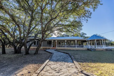 Y.O. Ranch Headquarters