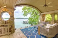 Waterfront Escape on Blue Ridge Lake w/ Dock! - Parking