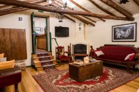 Hostal Corihuasi